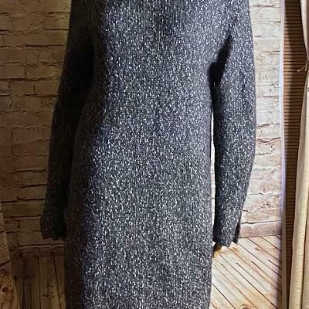 GAP Women’s L Grey Cotton Blend Wool Knit Sweater